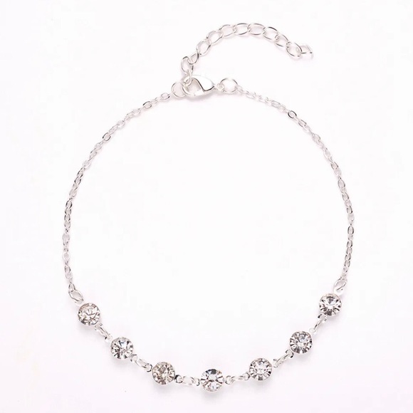 Silver Tone Rhinestone Anklet - NWT - Picture 2 of 3